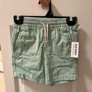 🆕 Toddler Palm Tree Shorts (2T)
